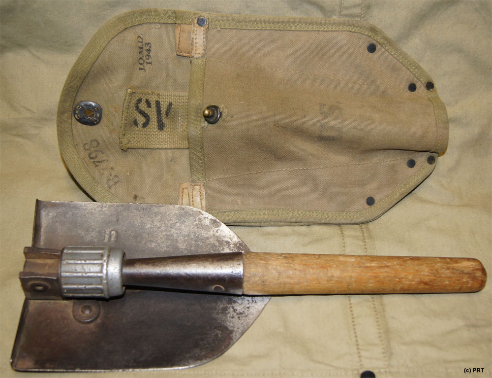 Single 'lift the dot' button opened, the cover shows the maker stamp, 'SV' stencil and laundry mark of the owner: B-7798